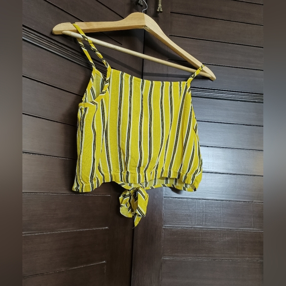 Ginger Stripped Sleeveless Crop Top bust size upto 36 - Picture 2 of 9